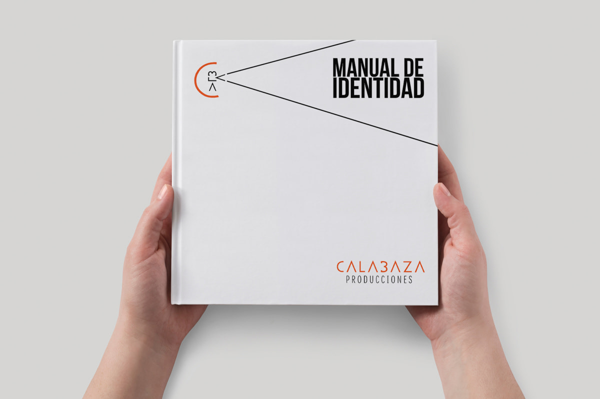Diseño de manual de marca para Calabaza Producciones